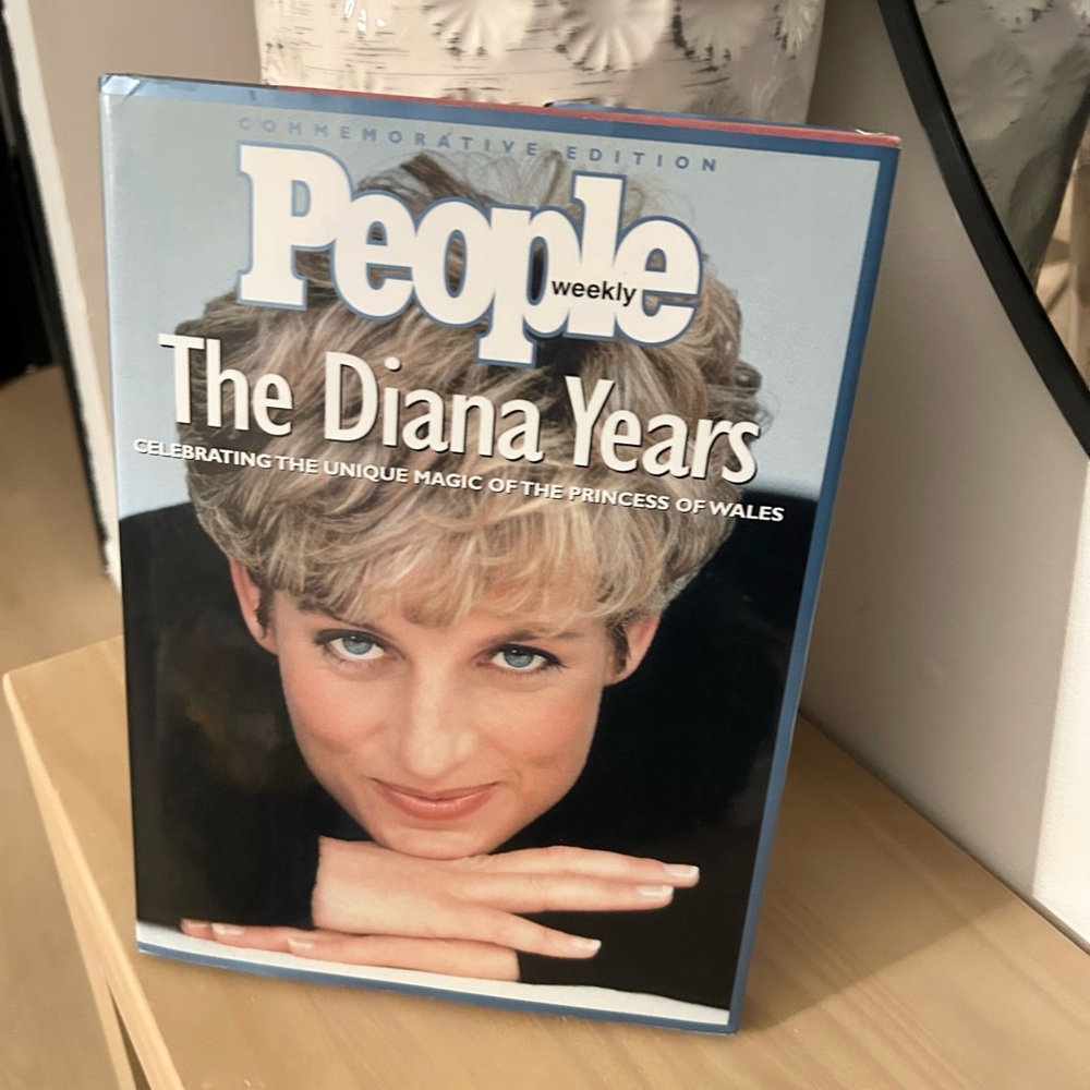 Vintage People Weekly 1997 Commemorative Princess Diana Hardcover Book
